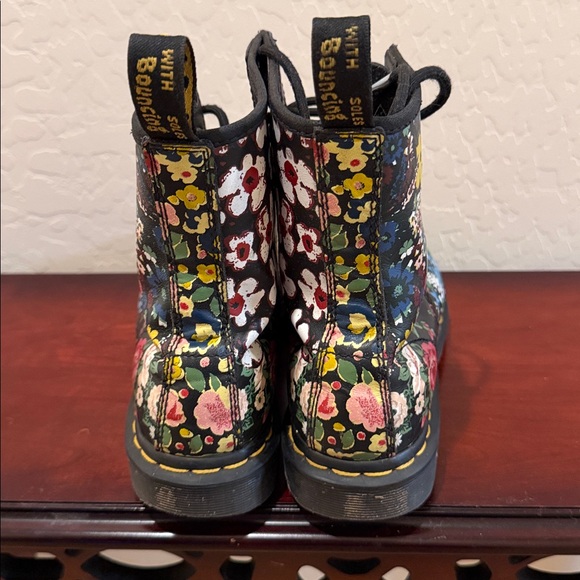 Dr Marten Pascal 1460 Floral Boot Womens size 8 EU39 - Picture 3 of 14